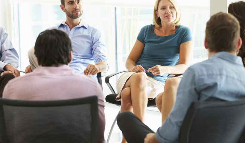 <span style="font-weight: normal; font-style: italic;">ГРУППОВАЯ ТЕРАПИЯ </span>